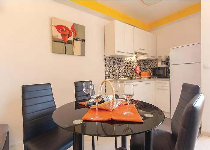 Mirjana 아파트 프예스차나 우발라